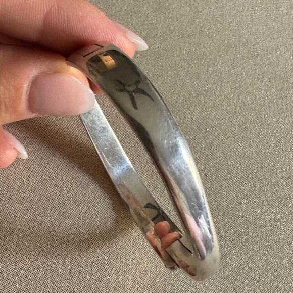 925 Sterling Silver bangle bracelet 28.5g